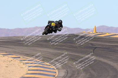 media/Jan-10-2025-CVMA Friday Practice (Fri) [[489e0da257]]/Group 4 and Trackday/Session 3 (Turns 9 and 10)/